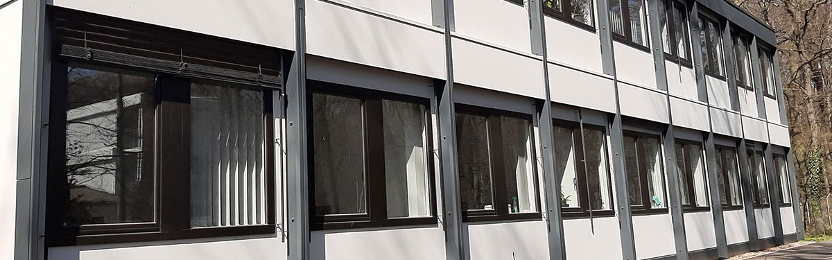 Malerbetrieb Mertzbach GmbH - Fassadensanierung Forschungszentrum Jülich